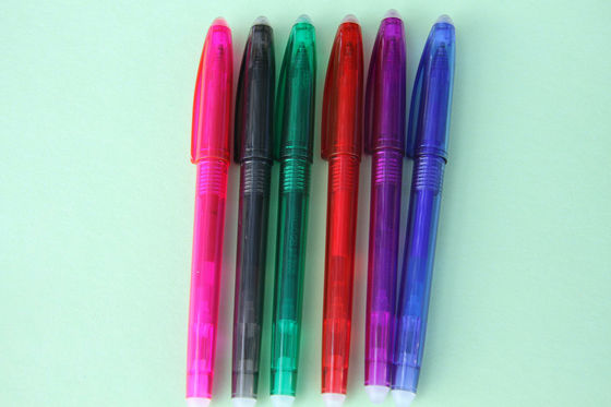 Ergonomische Griff-multi Farblöschbares Gel Pen Writing Length 320m